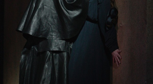 Julianna performs in Mozart's Don Giovanni in Los Angeles