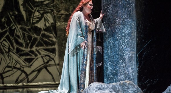 Julianna as Desdemona in Verdi's Otello performed in Seville, Spain
