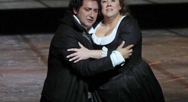 Julianna performing the role of Maddalena in Andrea Chenier at Gran Teatre del Liceu